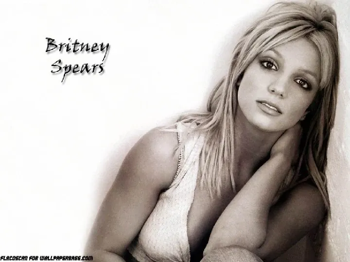 Britney Spears - Życie i kariera - Slide 2
